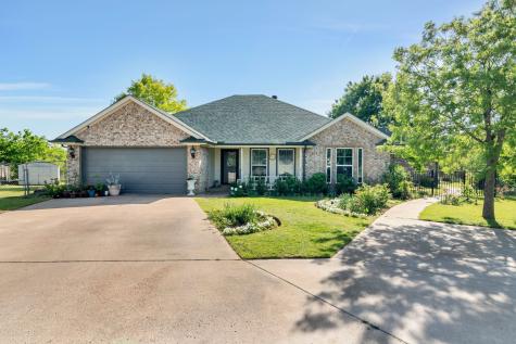 105 Park Trail Place Joshua TX 76058