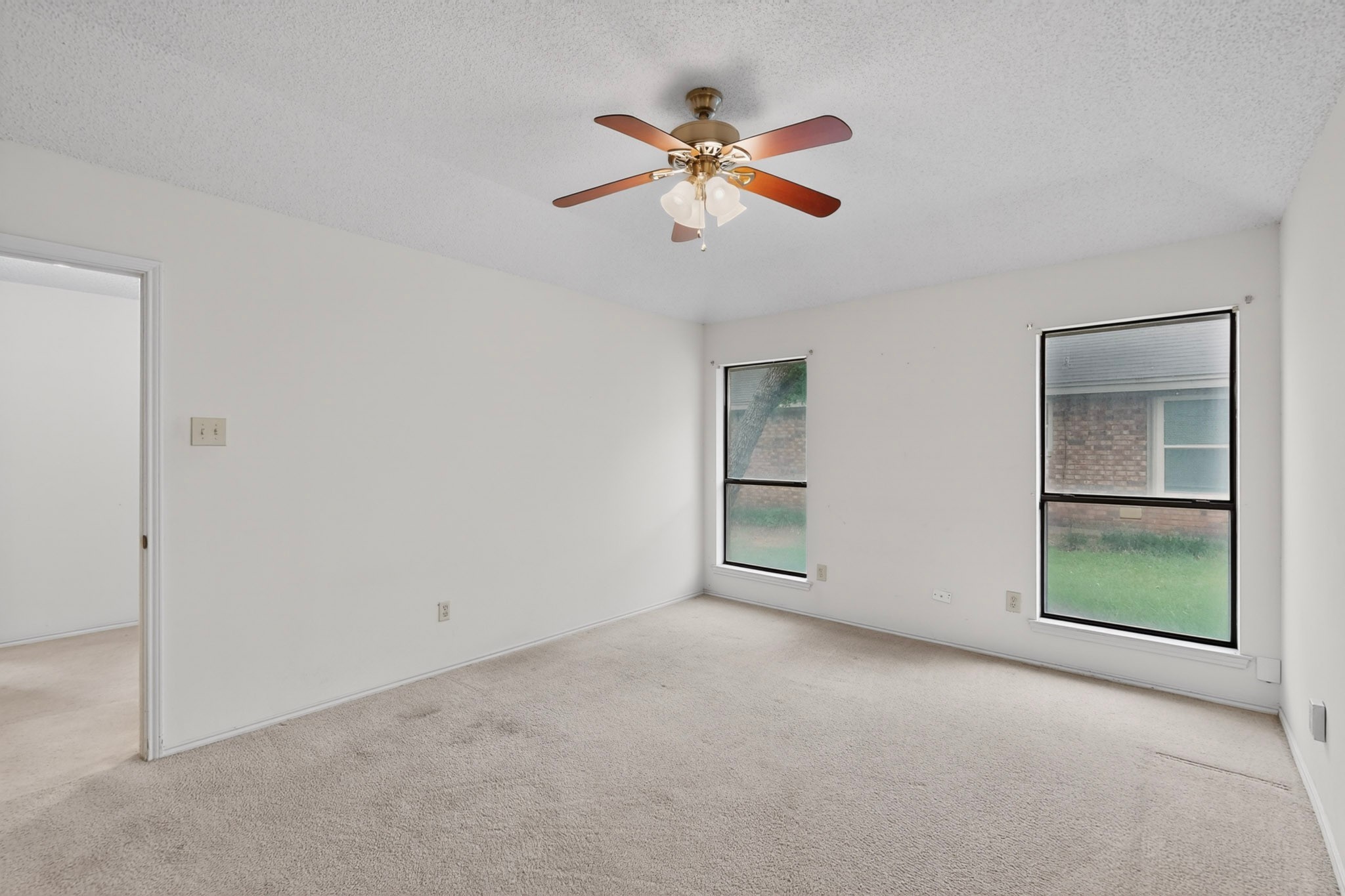 7517 Crosstimbers Lane North Richland Hills TX 76182