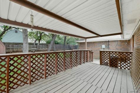 7517 Crosstimbers Lane North Richland Hills TX 76182