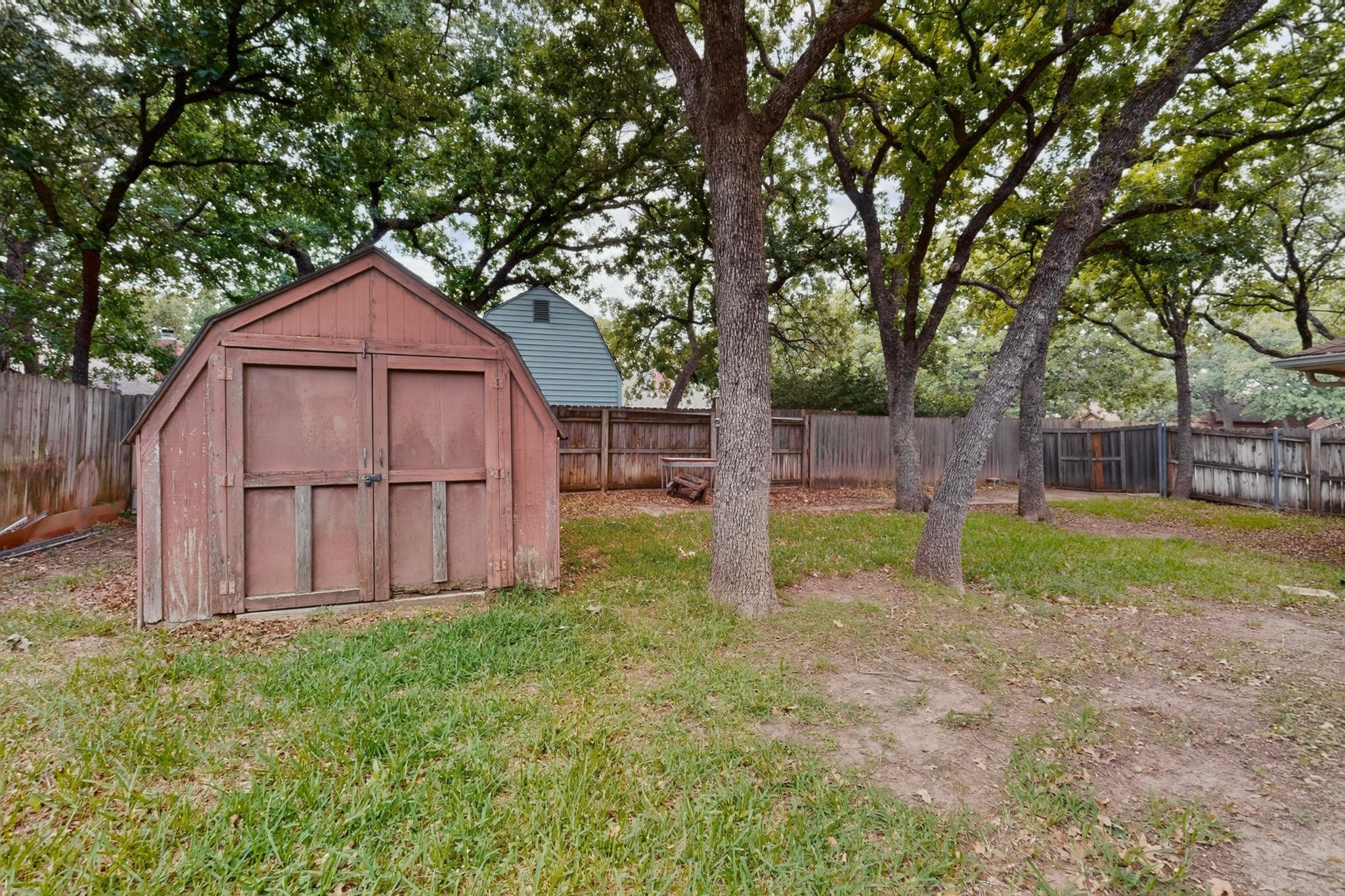 7517 Crosstimbers Lane North Richland Hills TX 76182