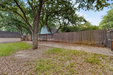 7517 Crosstimbers Lane North Richland Hills TX 76182
