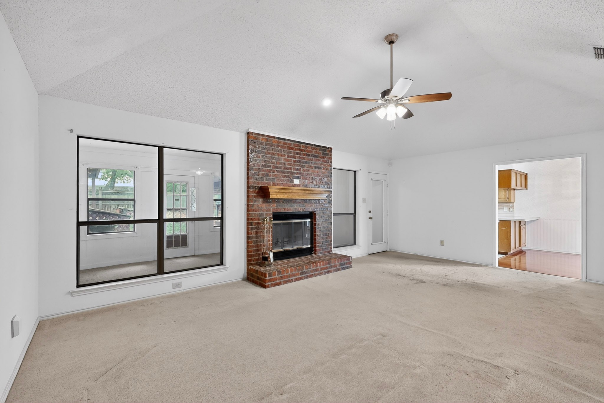7517 Crosstimbers Lane North Richland Hills TX 76182