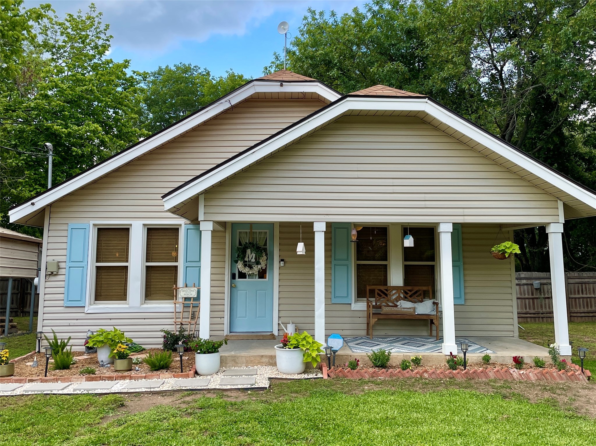714 Eighth Street Hico TX 76457