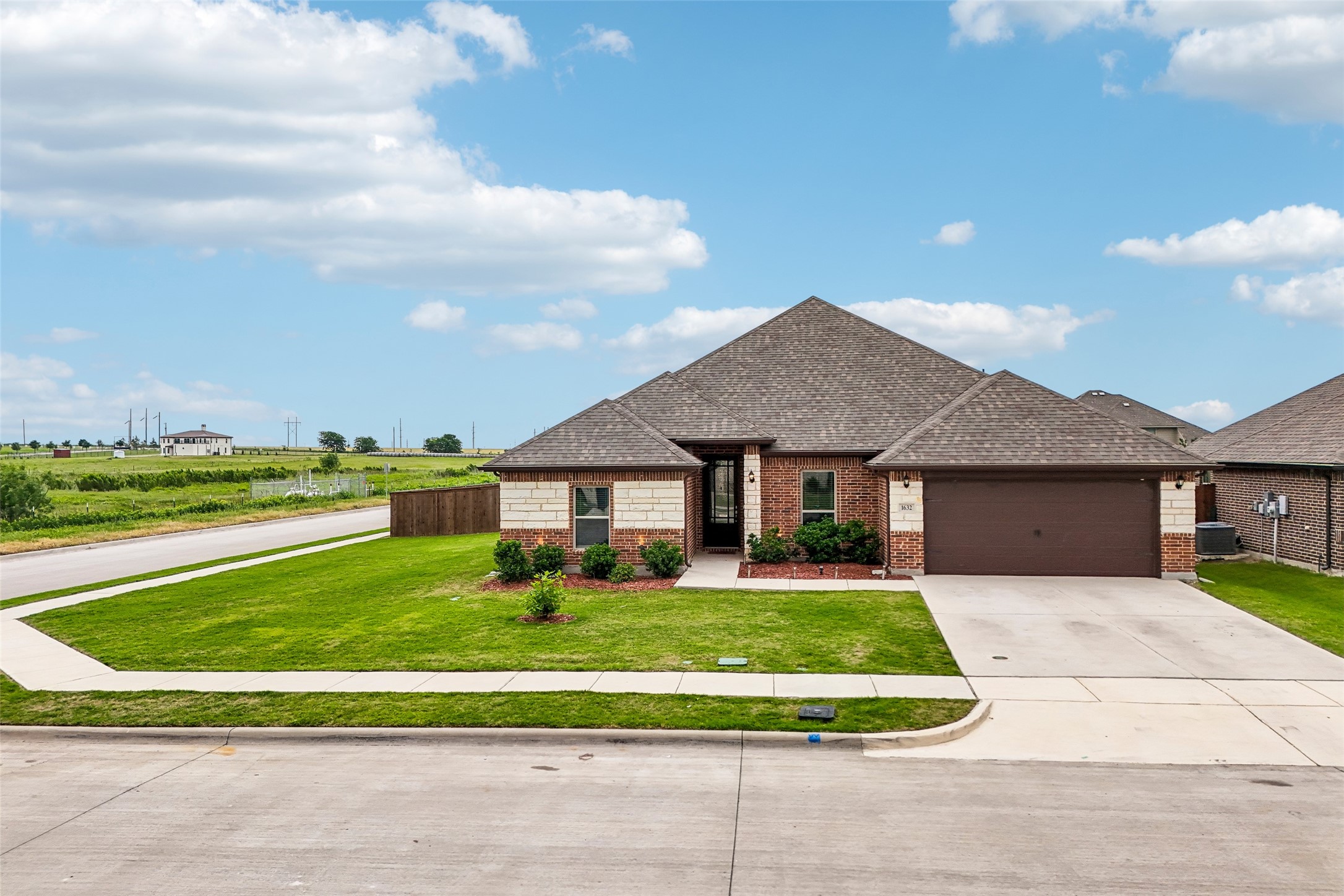 1632 Goodnight Trail Krum TX 76249