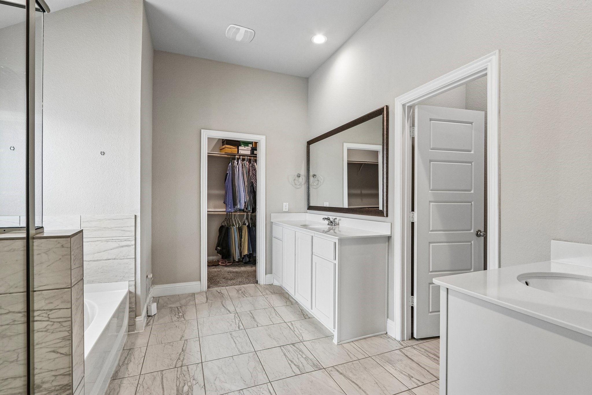 1632 Goodnight Trail Krum TX 76249