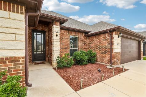 1632 Goodnight Trail Krum TX 76249