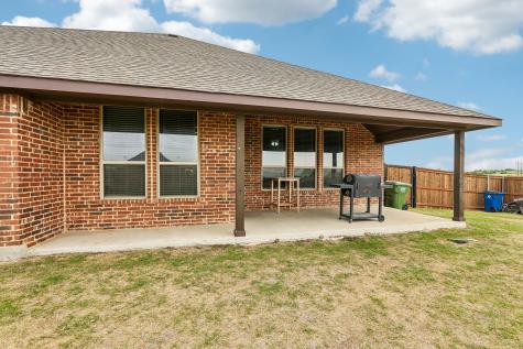 1632 Goodnight Trail Krum TX 76249