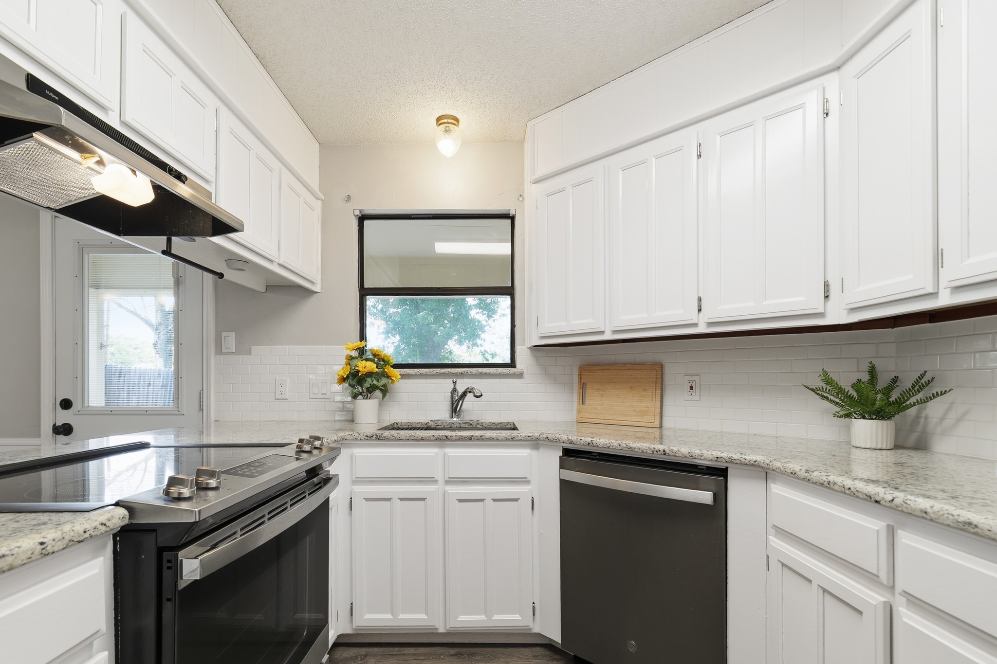 6612 Patsy Lane Watauga TX 76148