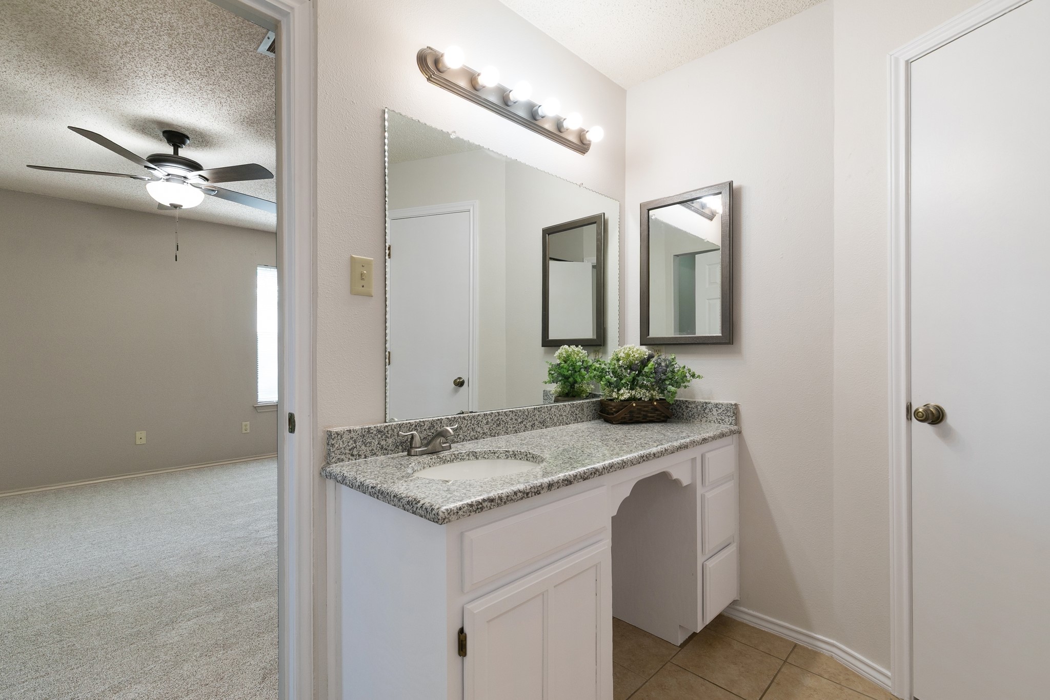 6612 Patsy Lane Watauga TX 76148