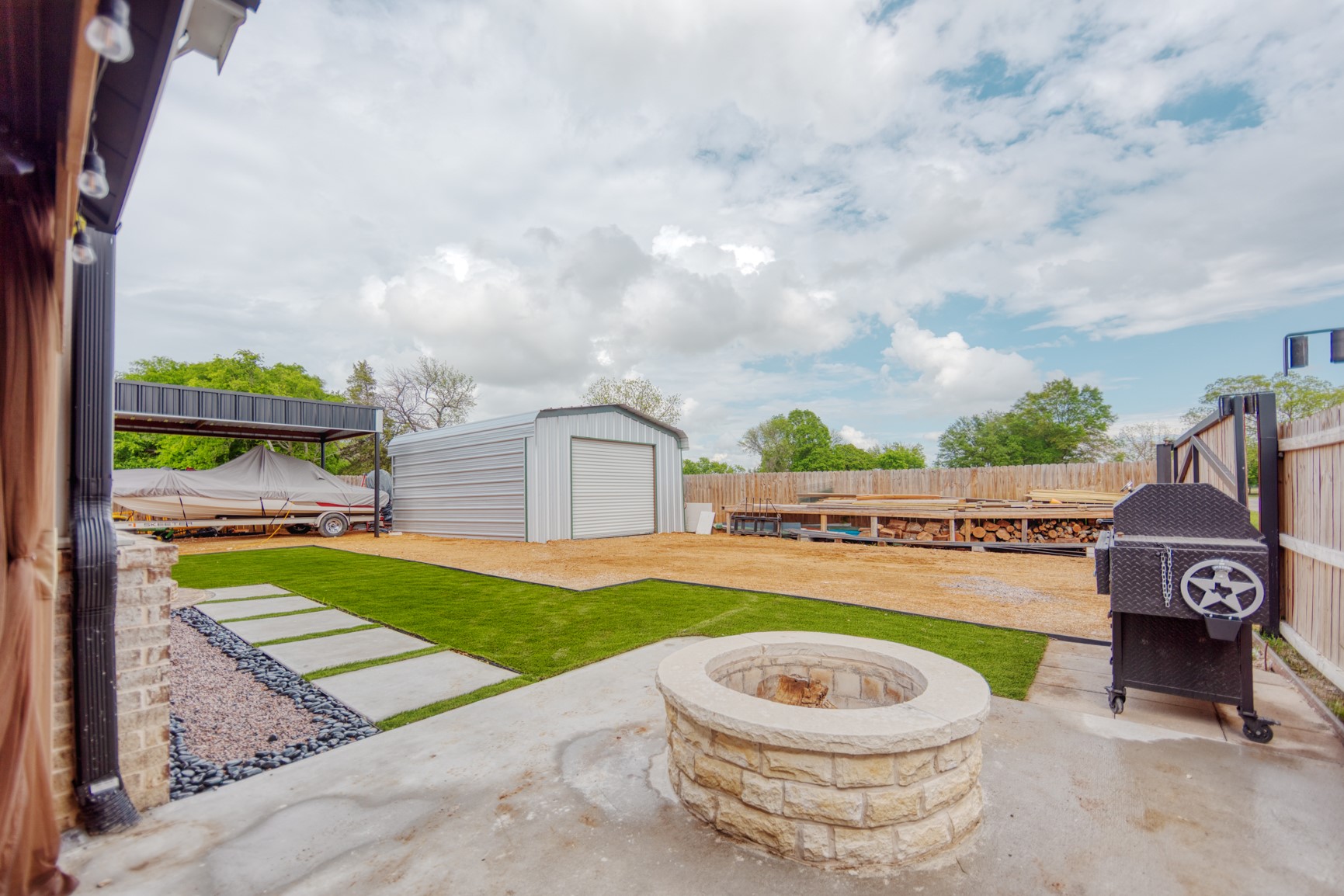 113 Smith Tioga TX 76271