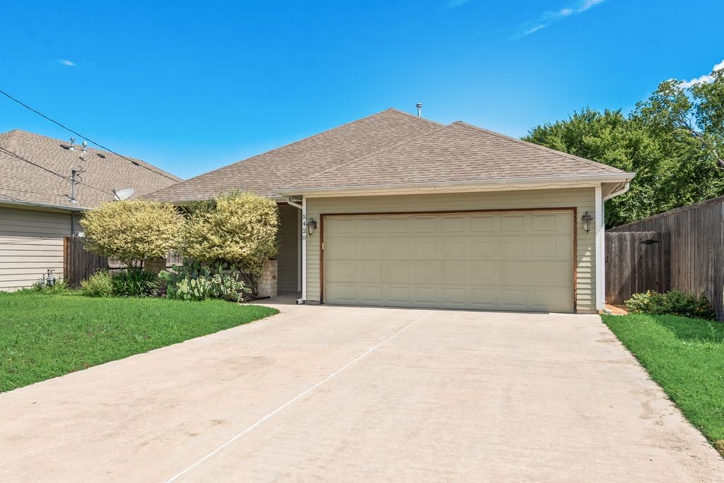 5420 Meandering Road River Oaks TX 76114