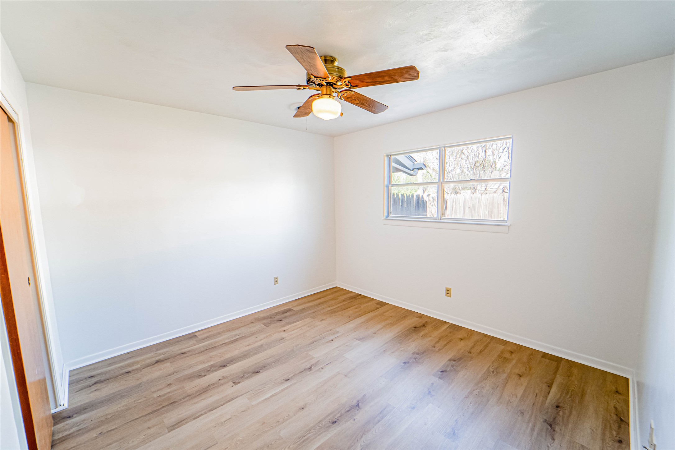 1304 Sycamore Street Breckenridge TX 76424
