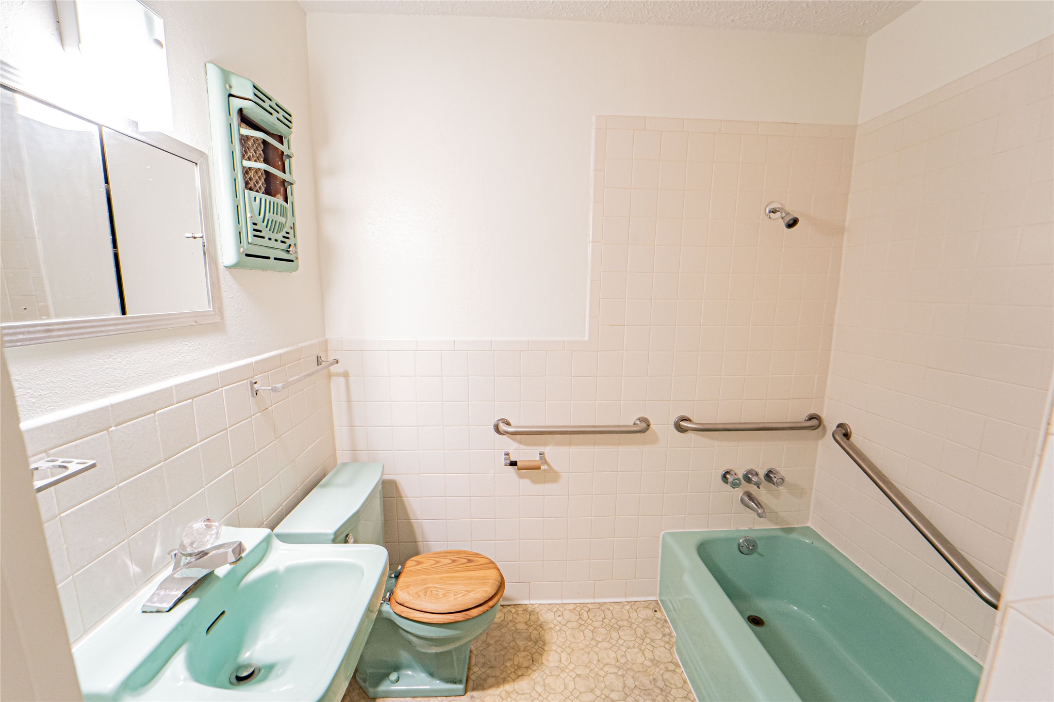 1304 Sycamore Street Breckenridge TX 76424