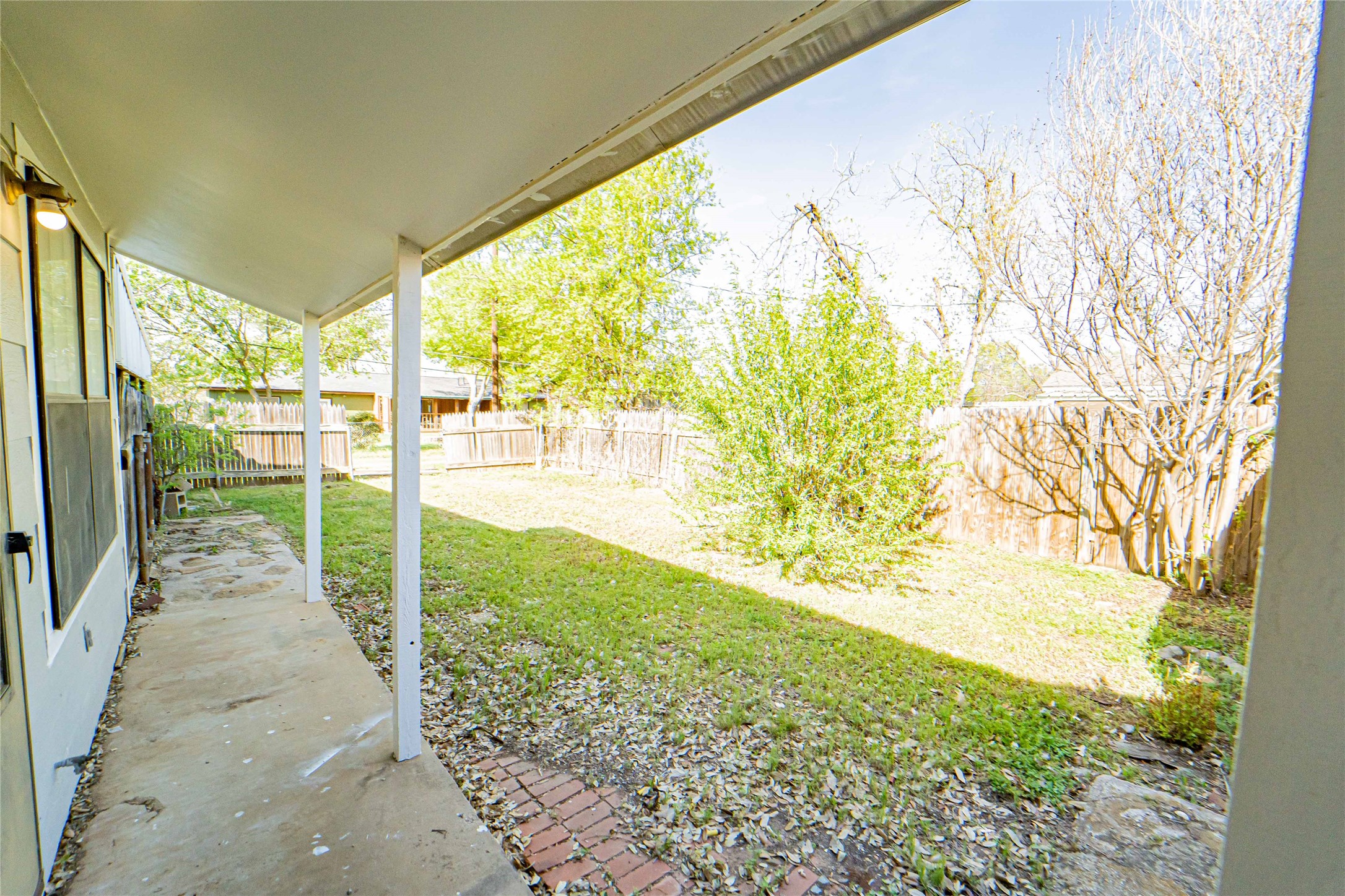 1304 Sycamore Street Breckenridge TX 76424