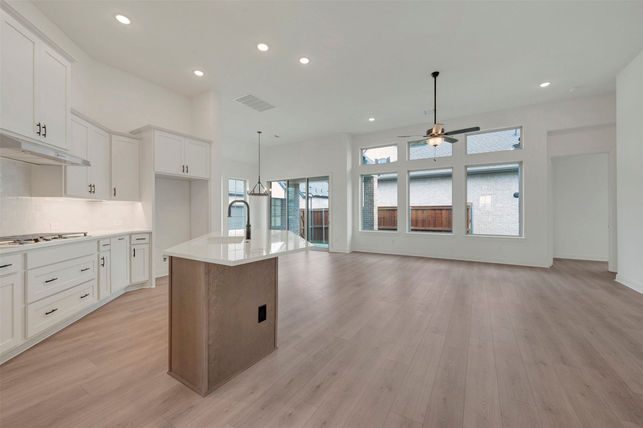 2155 Spotted Fawn Drive Arlington TX 76005