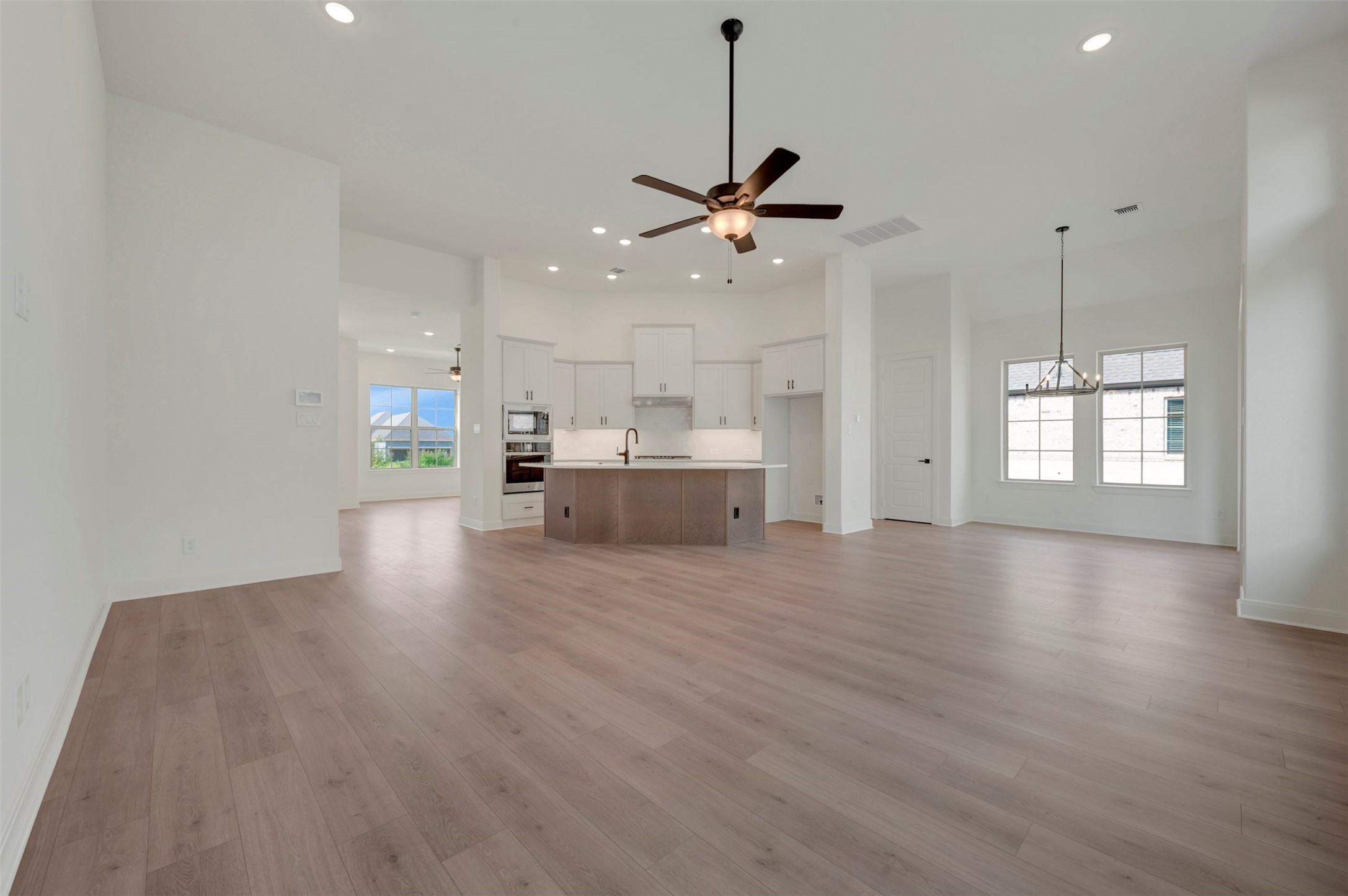 2155 Spotted Fawn Drive Arlington TX 76005