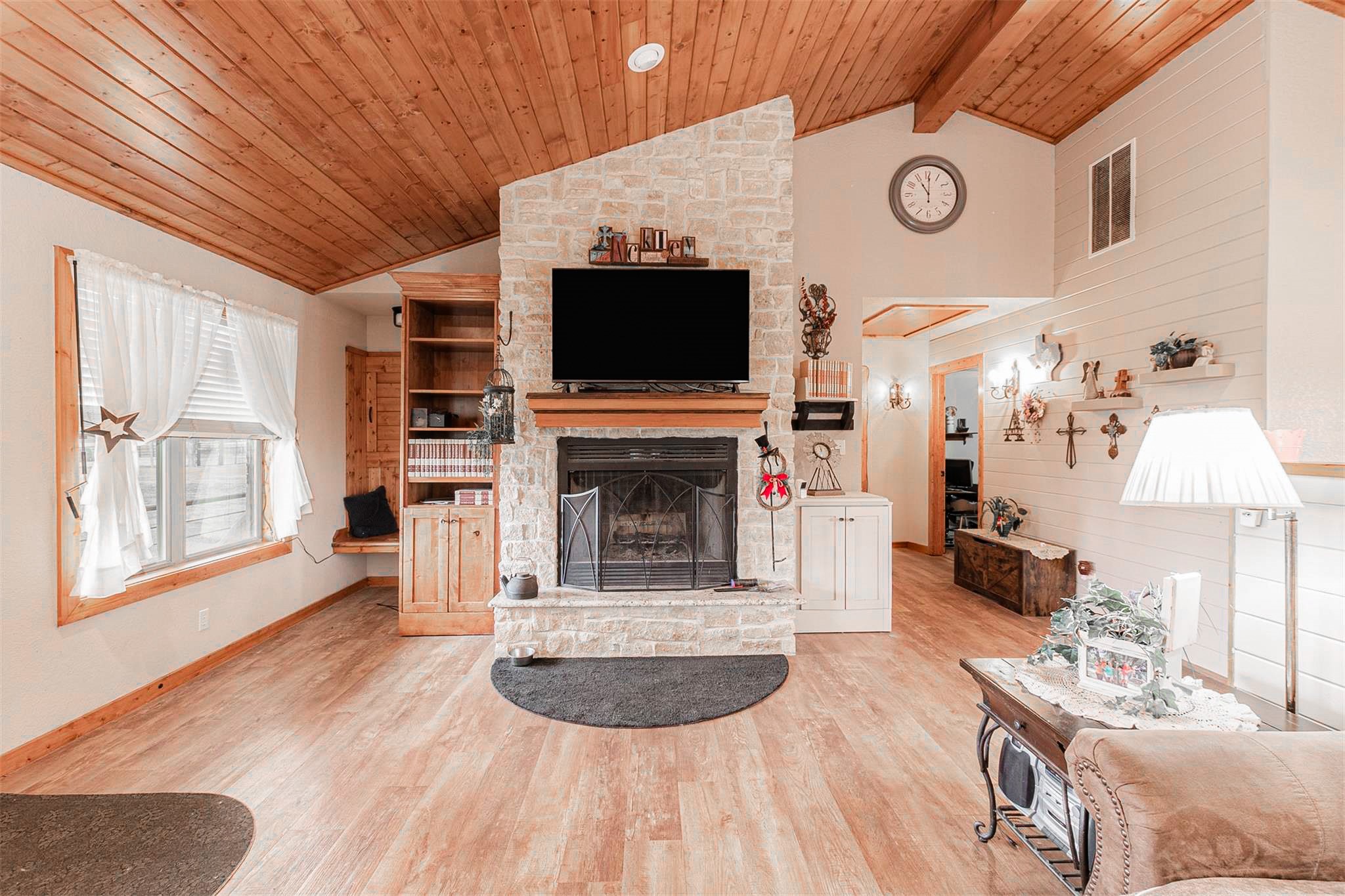 14115 County Road 4031 Kemp TX 75143