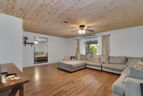 103 Vanshire Road W Lakeside TX 76108