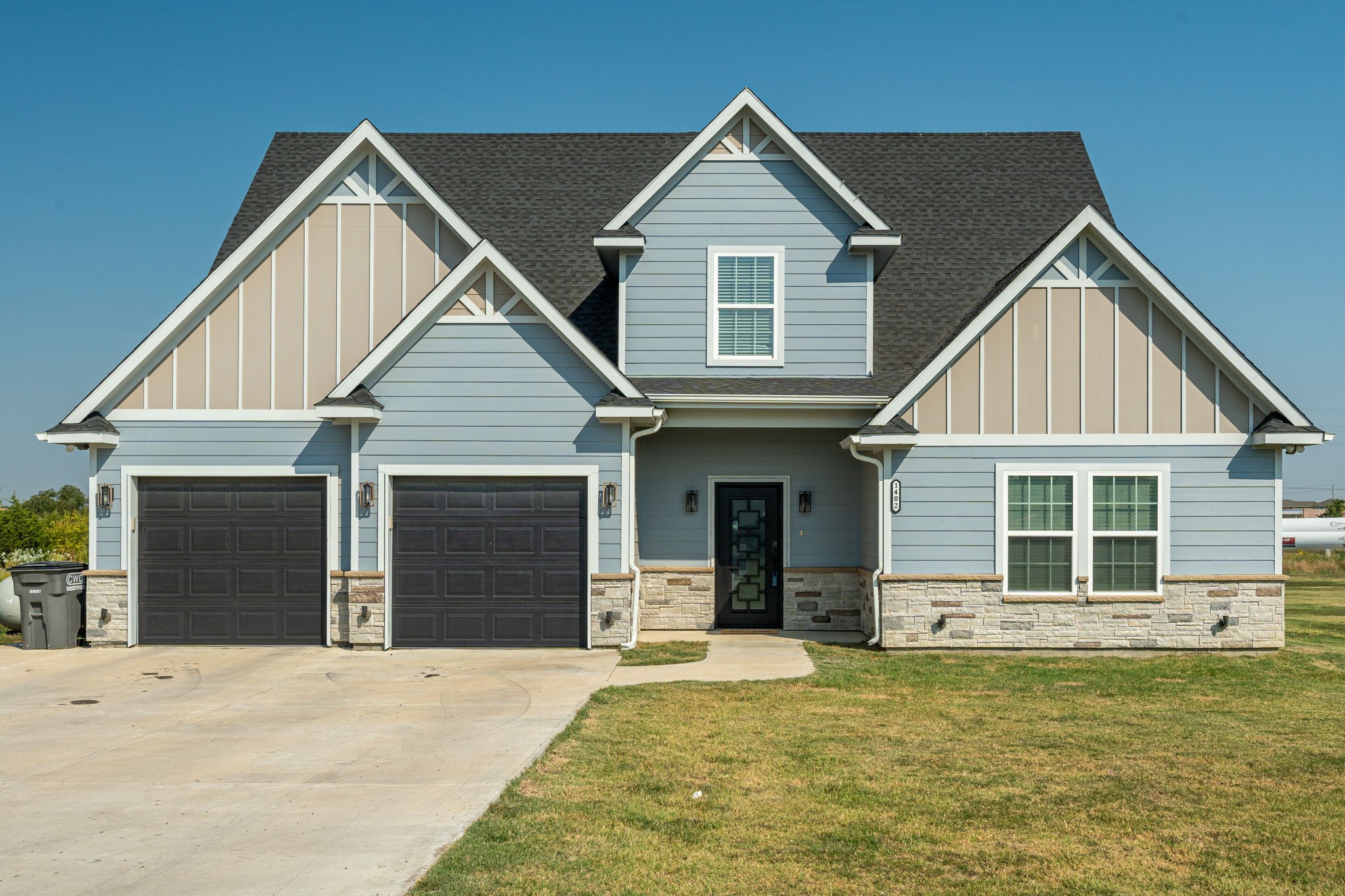 1402 N 3rd Street Princeton TX 75407