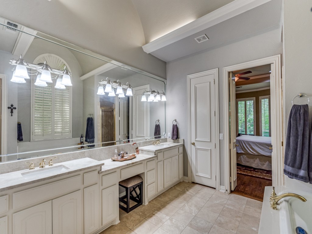 8124 Greensboro Drive Plano TX 75025