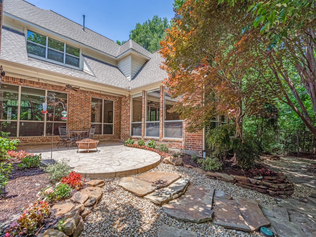 8124 Greensboro Drive Plano TX 75025