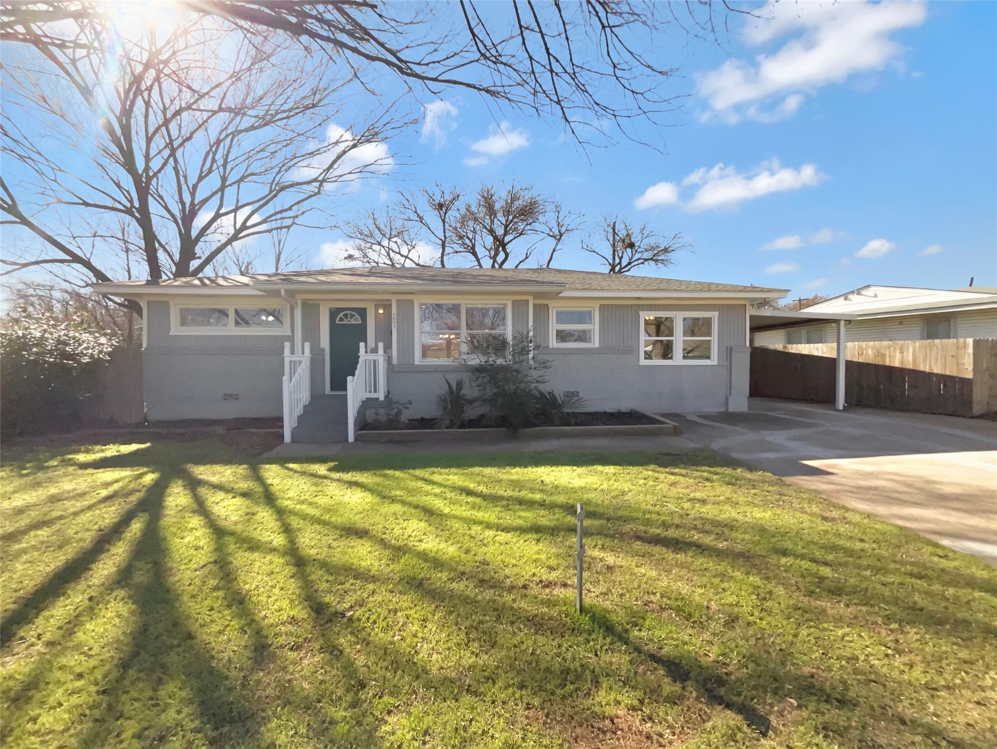 3005 Binyon Avenue Fort Worth TX 76133