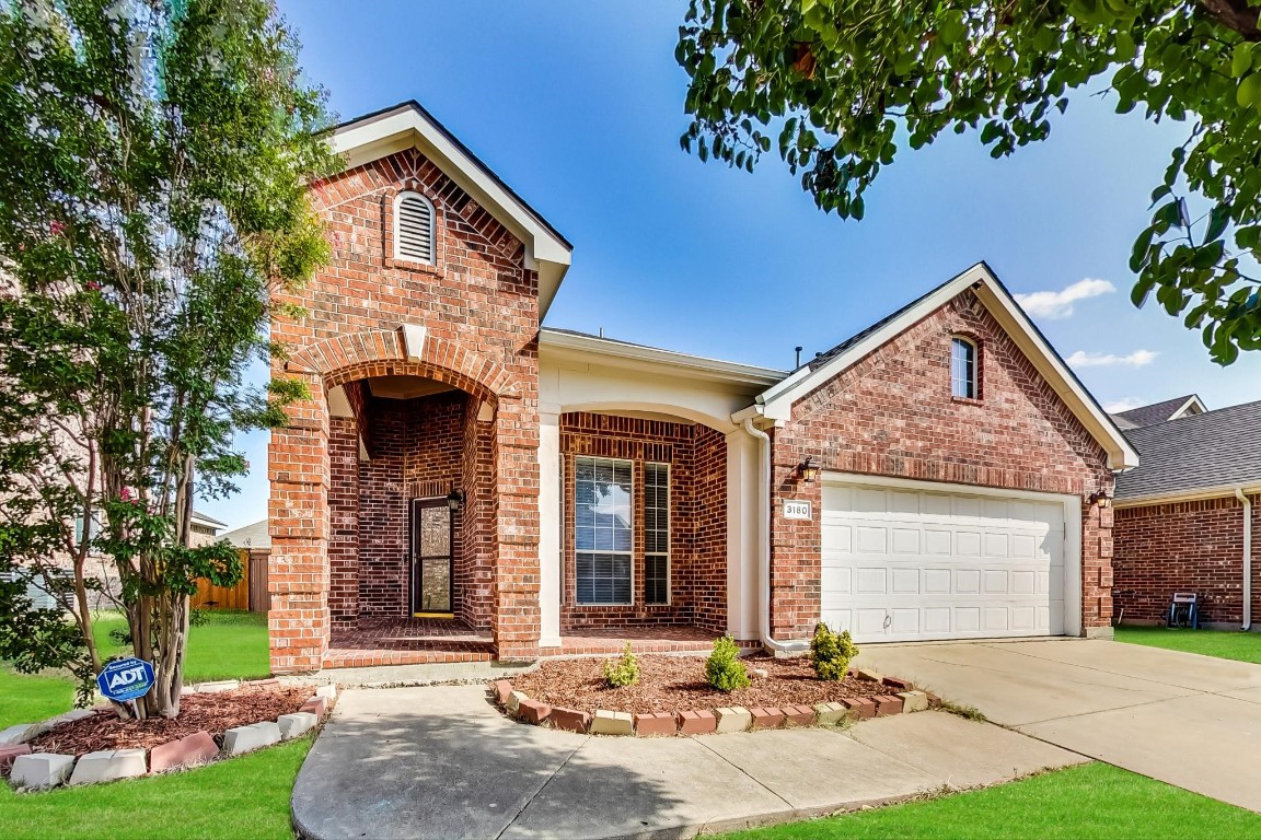 3180 Guadaloupe Grand Prairie TX 75054