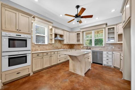 2166 Old Southmayd Road Sherman TX 75092