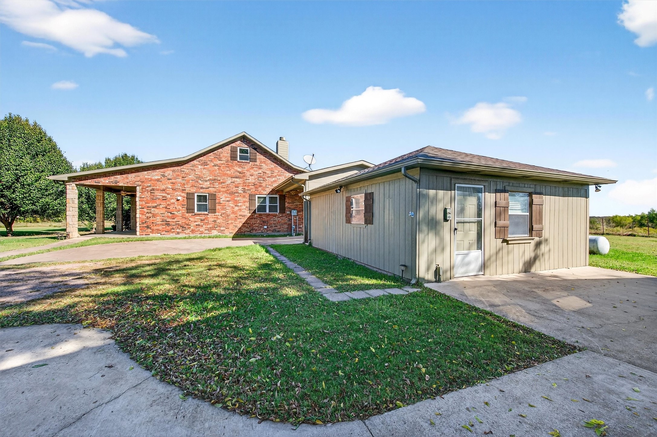 2166 Old Southmayd Road Sherman TX 75092