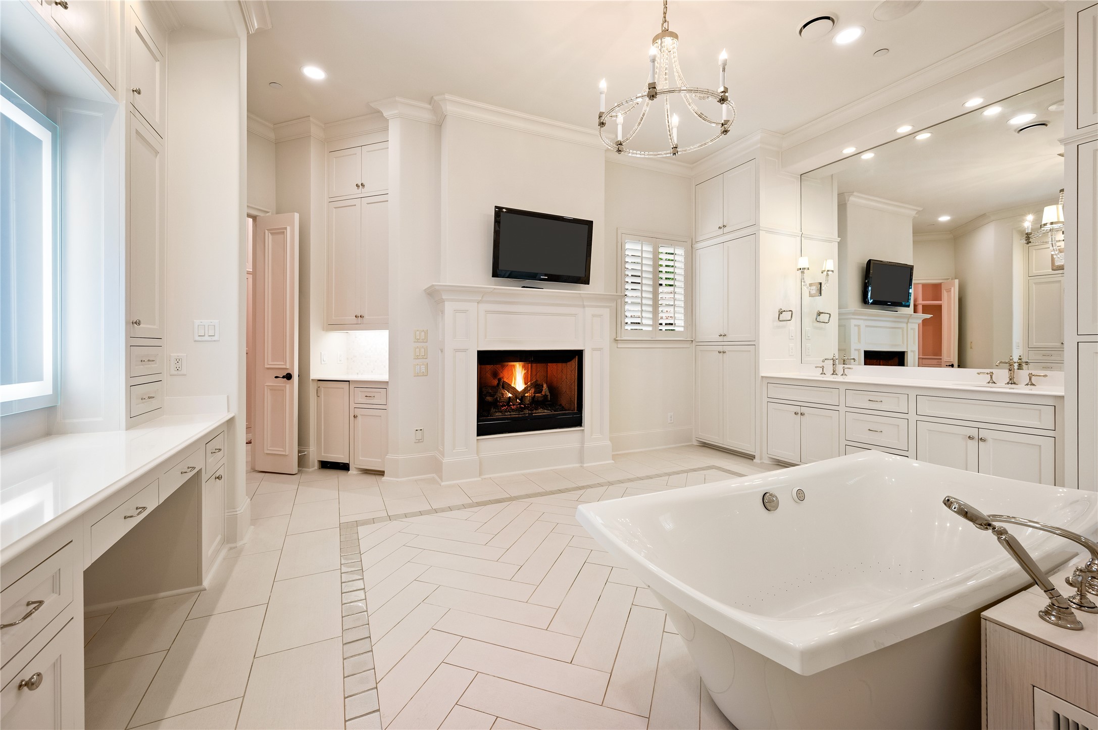6900 Rockingham Court Colleyville TX 76034