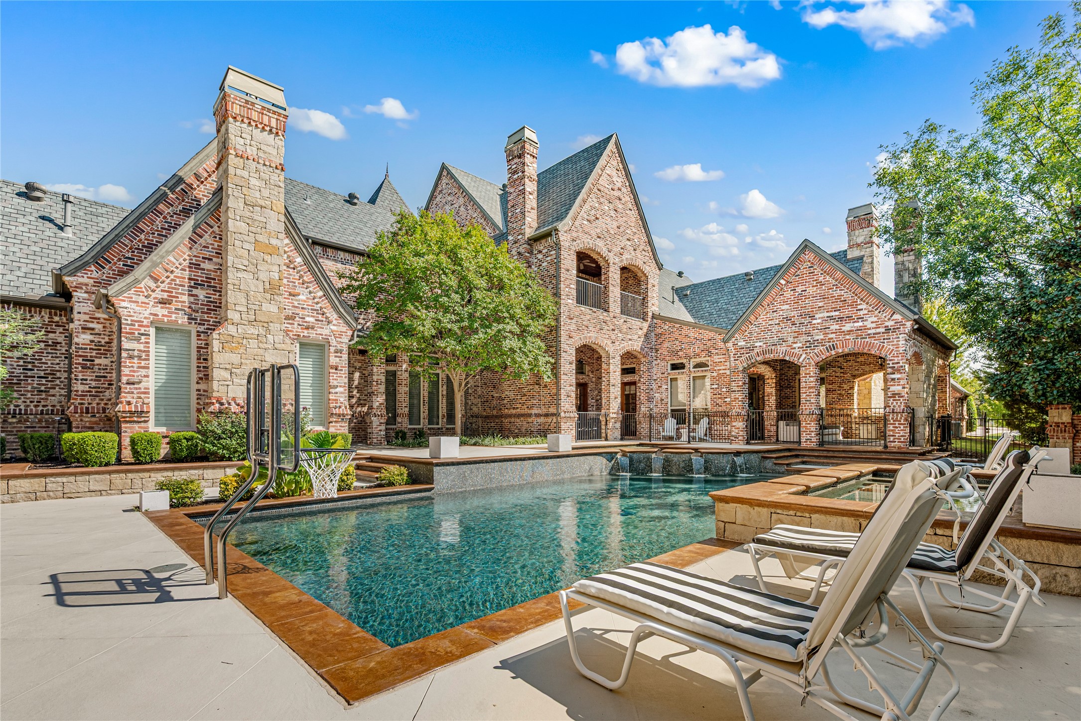 6900 Rockingham Court Colleyville TX 76034