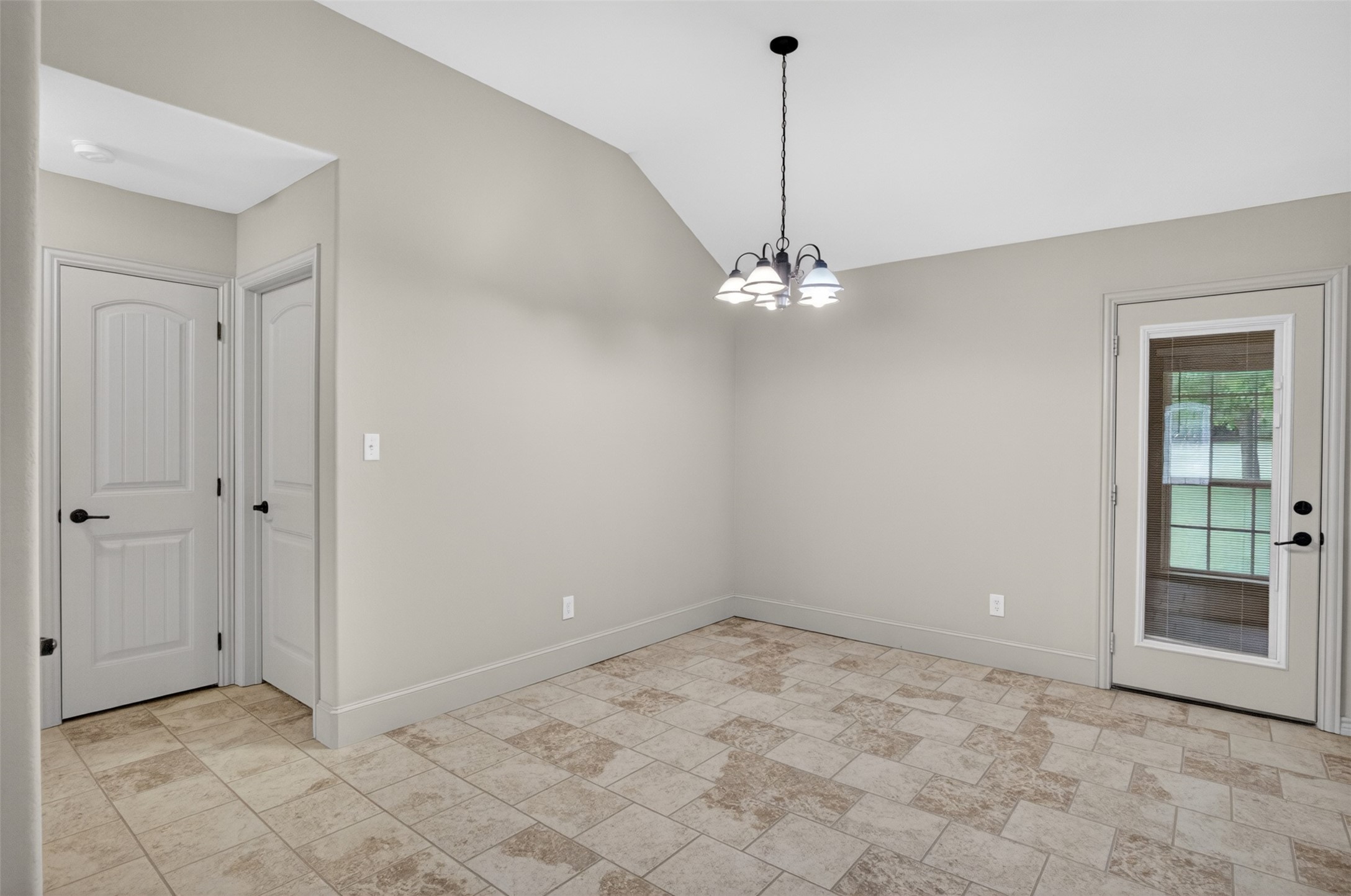 505 E 5th Street Springtown TX 76082