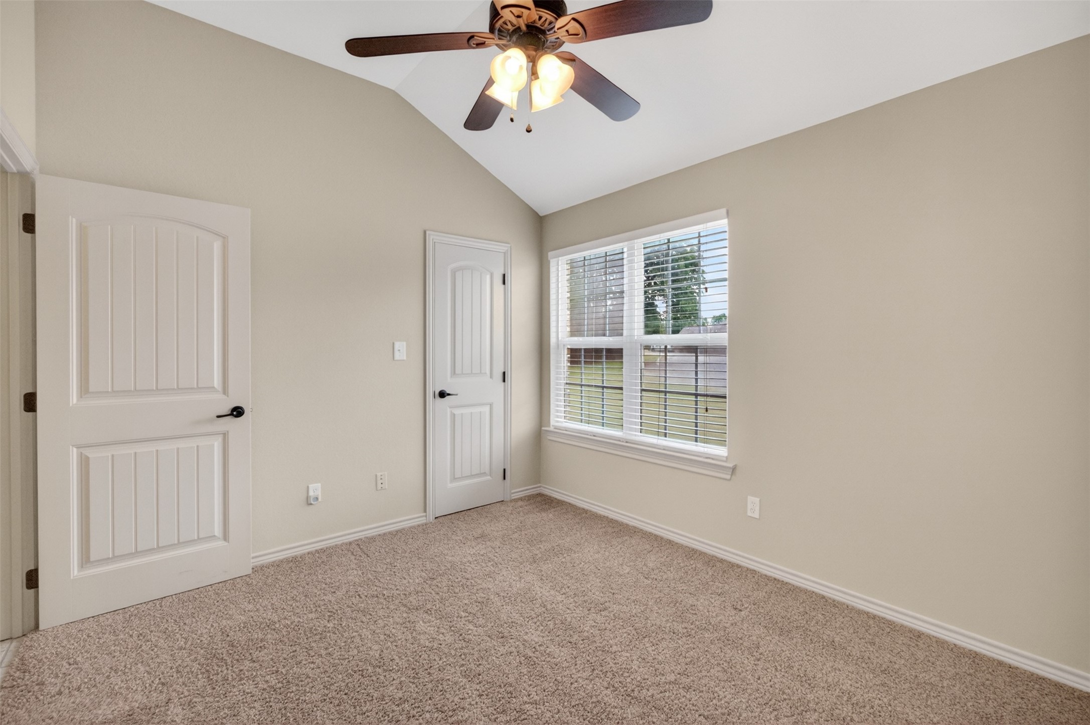 505 E 5th Street Springtown TX 76082