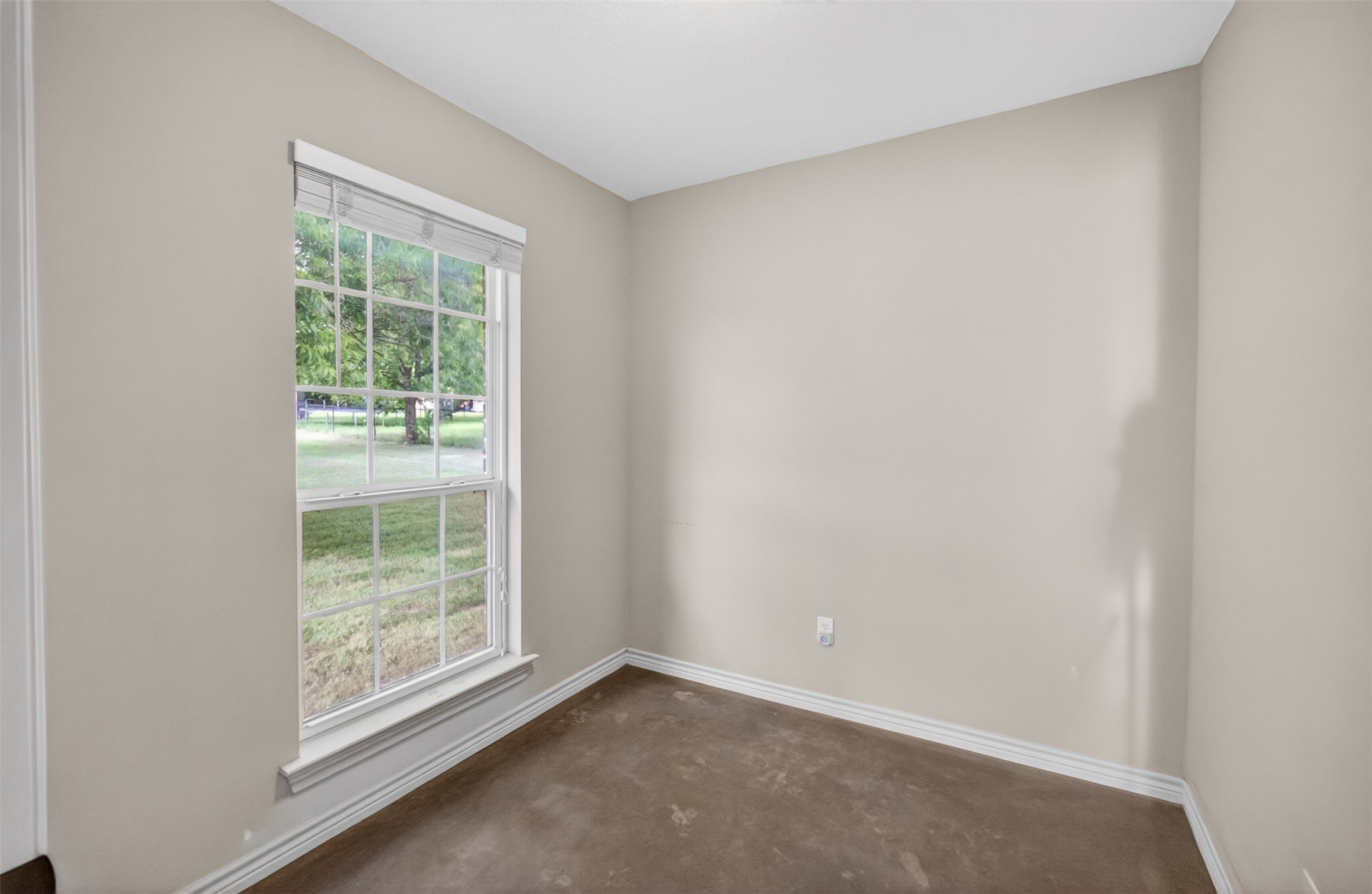 505 E 5th Street Springtown TX 76082