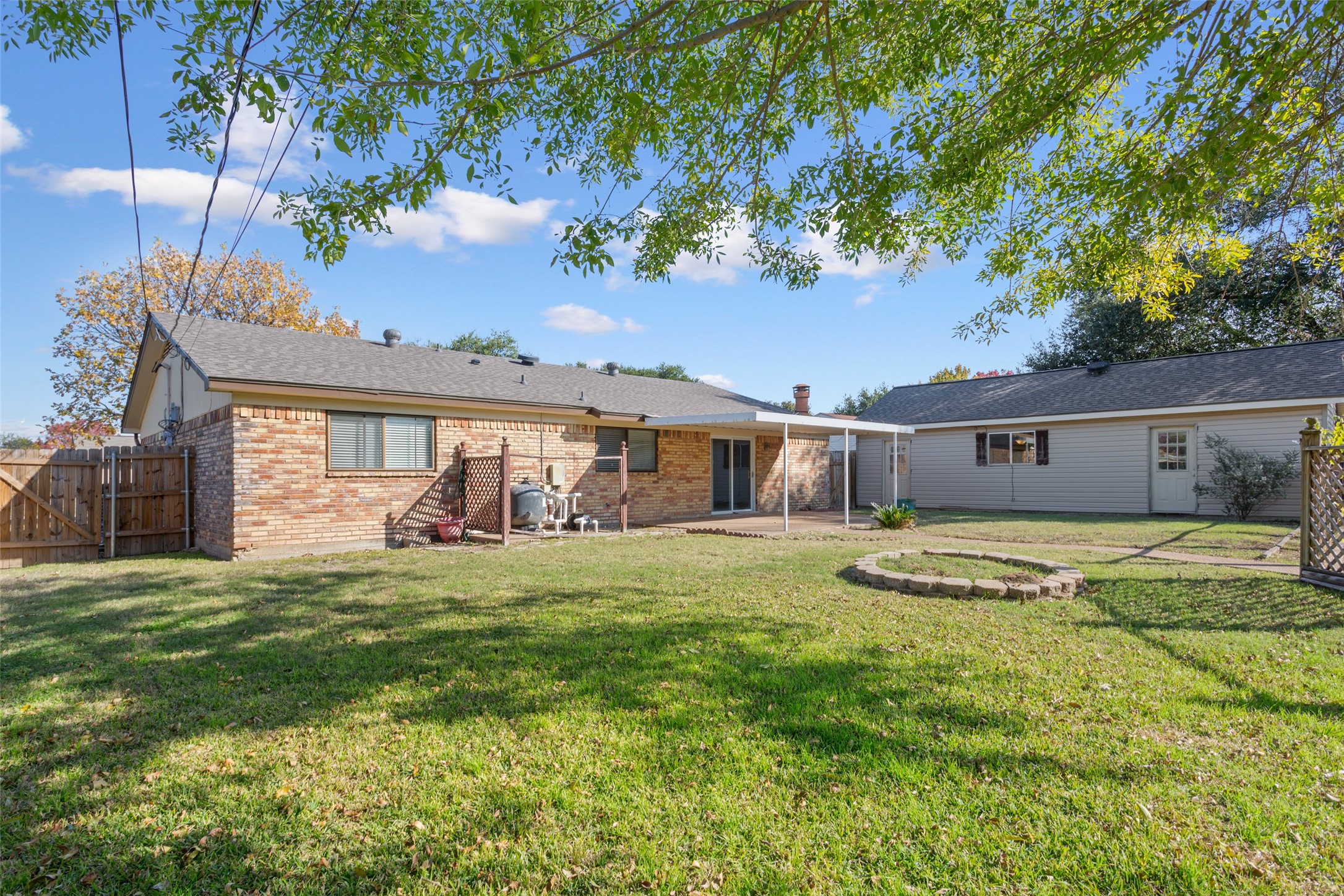 213 Bowie Lane Hewitt TX 76643