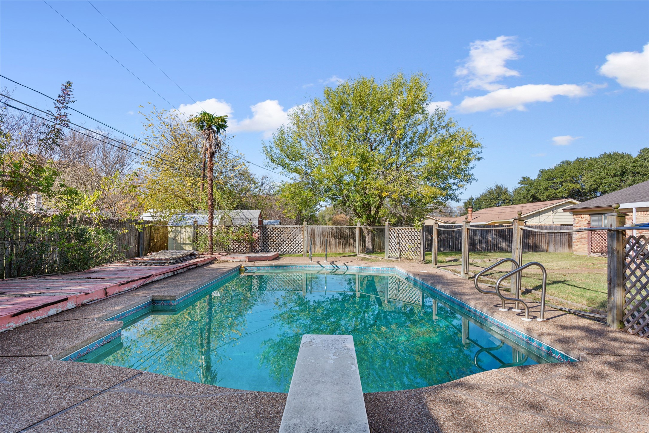 213 Bowie Lane Hewitt TX 76643