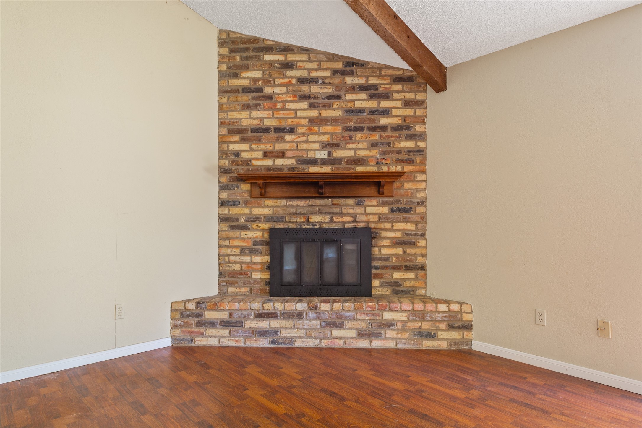 213 Bowie Lane Hewitt TX 76643