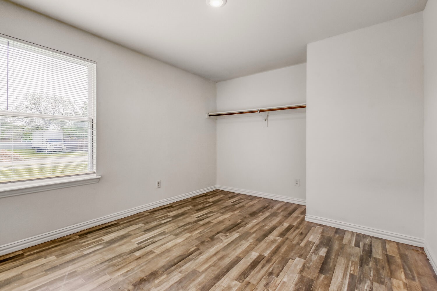 5336 Cottey Street Fort Worth TX 76105