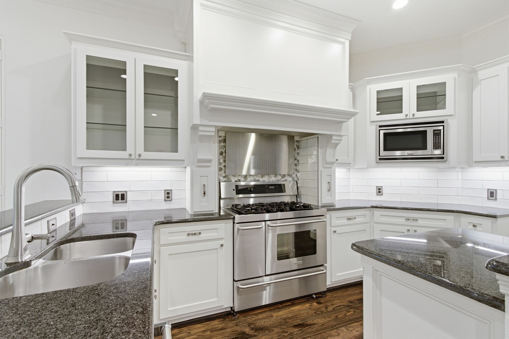 18323 Frankford Lakes Circle Dallas TX 75252