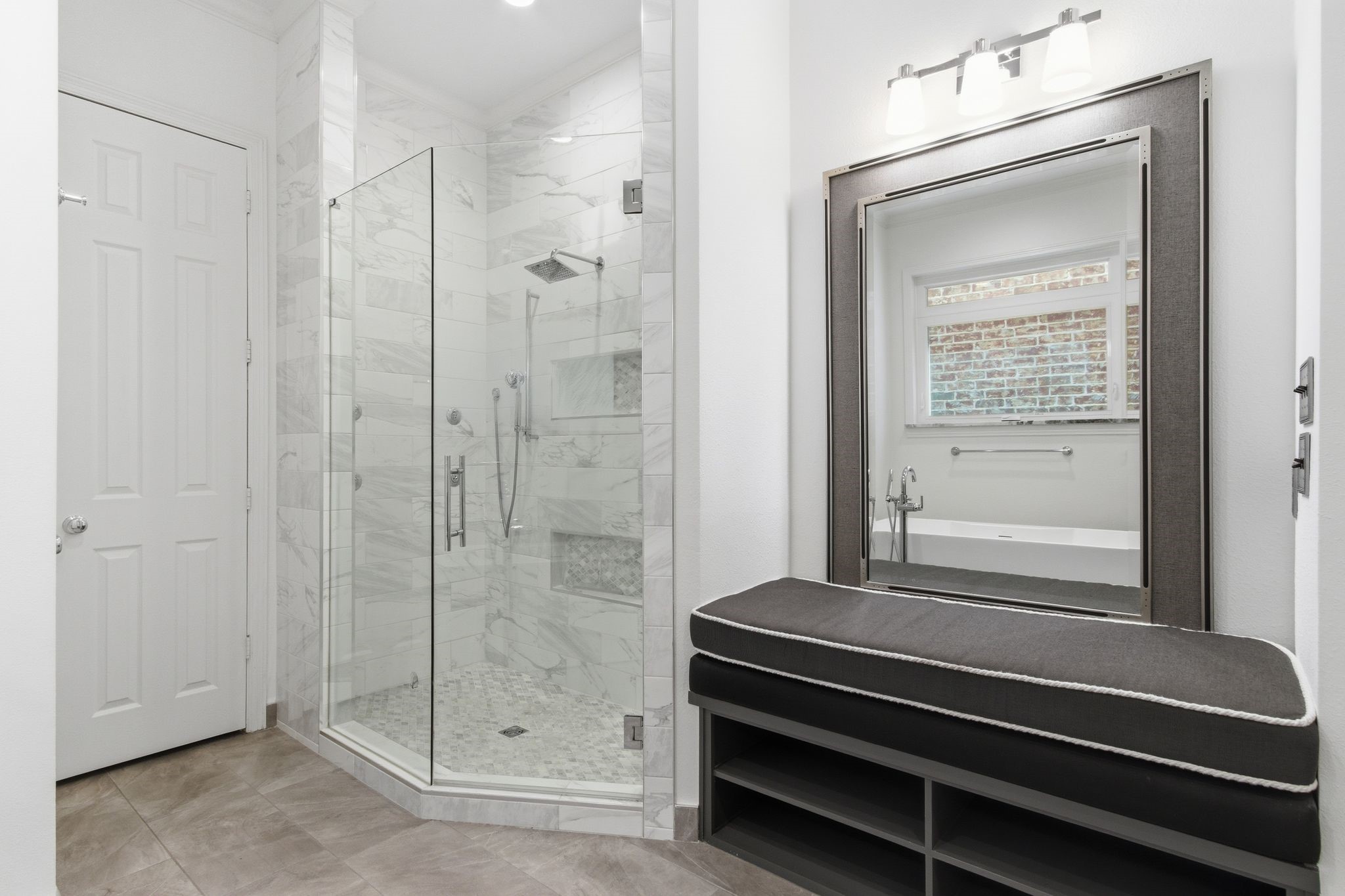 18323 Frankford Lakes Circle Dallas TX 75252