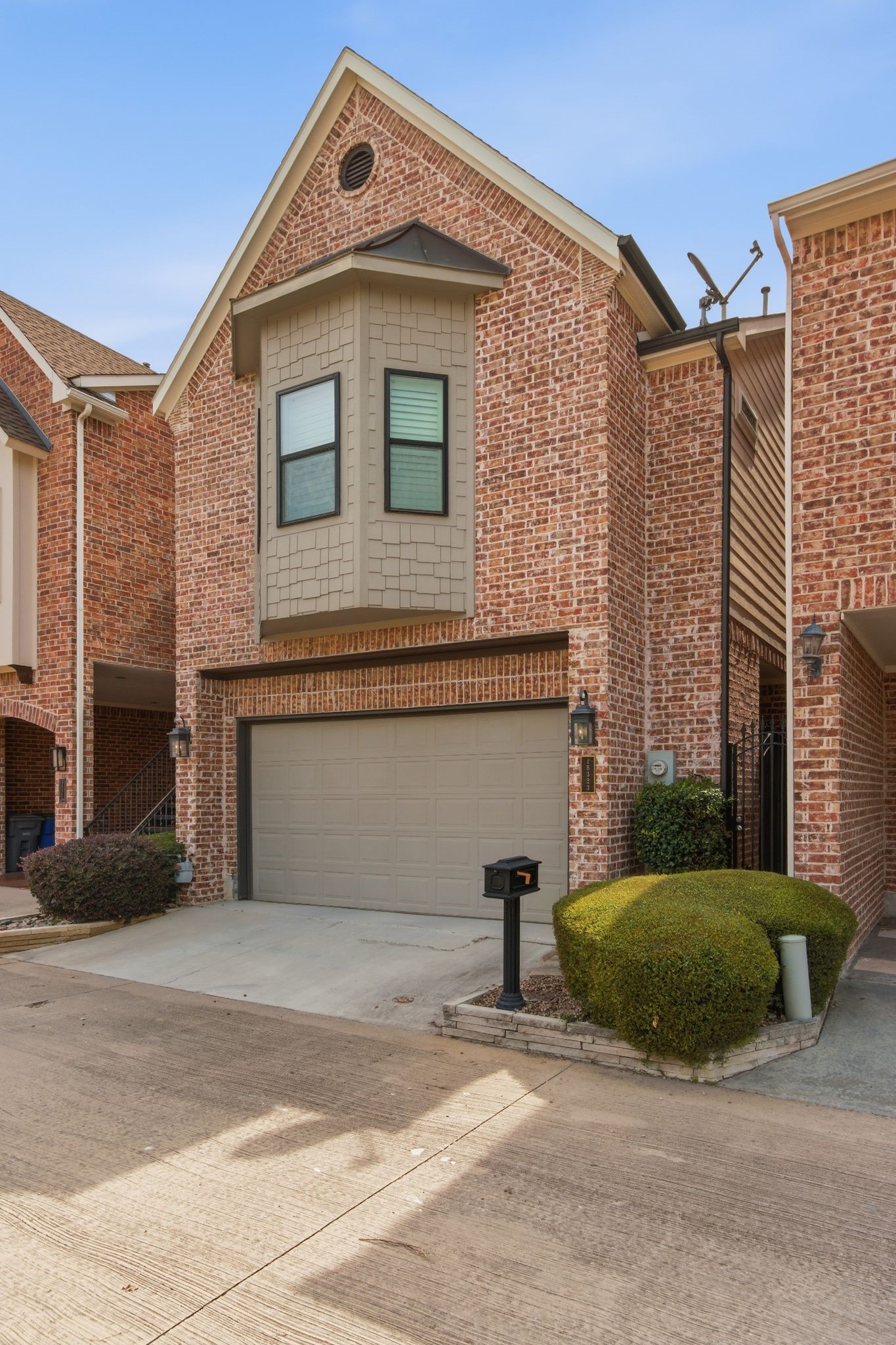 18323 Frankford Lakes Circle Dallas TX 75252