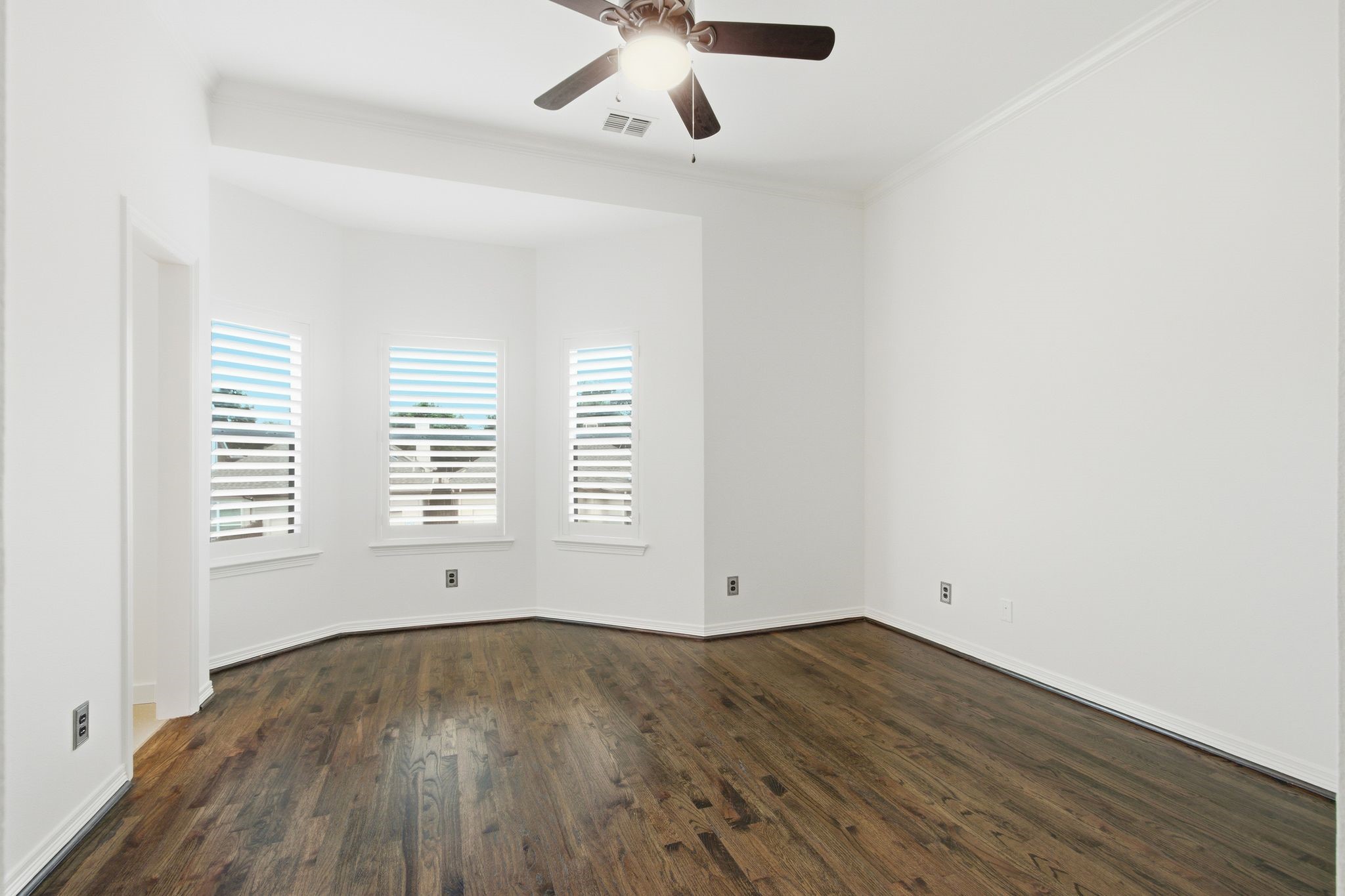 18323 Frankford Lakes Circle Dallas TX 75252