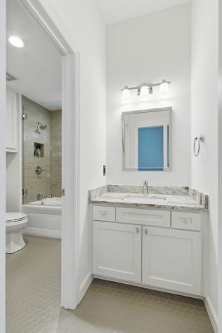 18323 Frankford Lakes Circle Dallas TX 75252