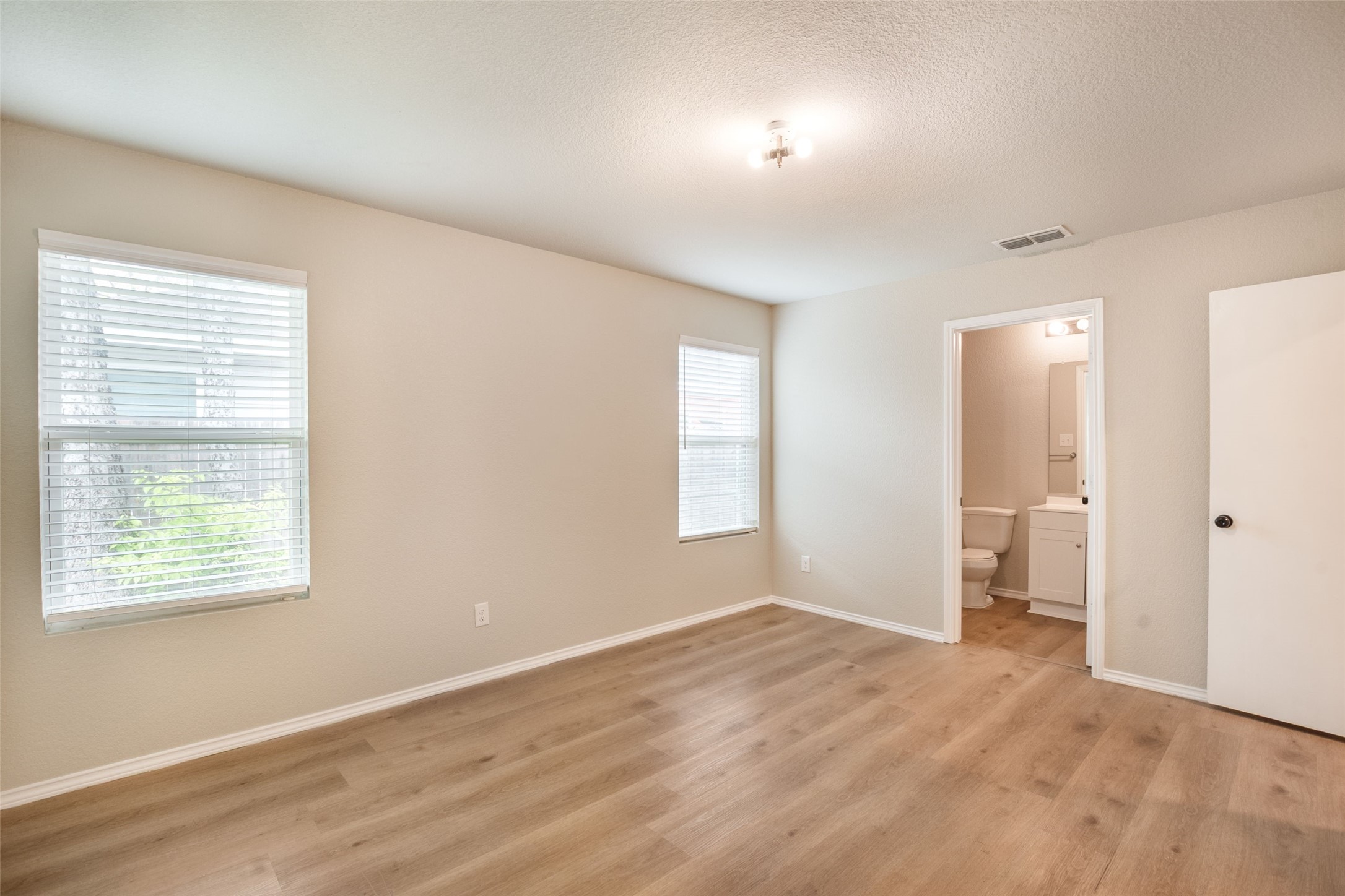 3503 Chicago Street Dallas TX 75212