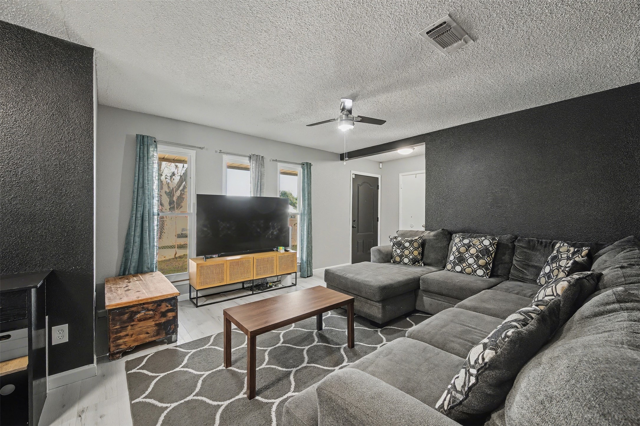 2002 Cottie Lane Arlington TX 76010