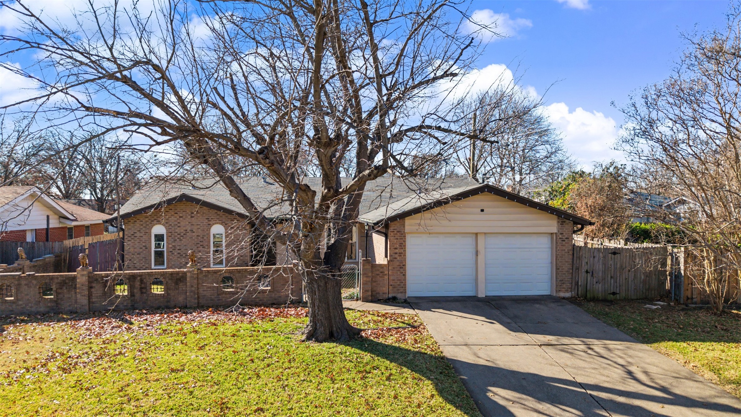 2002 Cottie Lane Arlington TX 76010