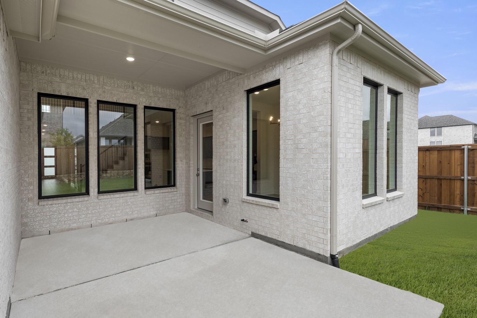 820 River Sky Road Lavon TX 75166