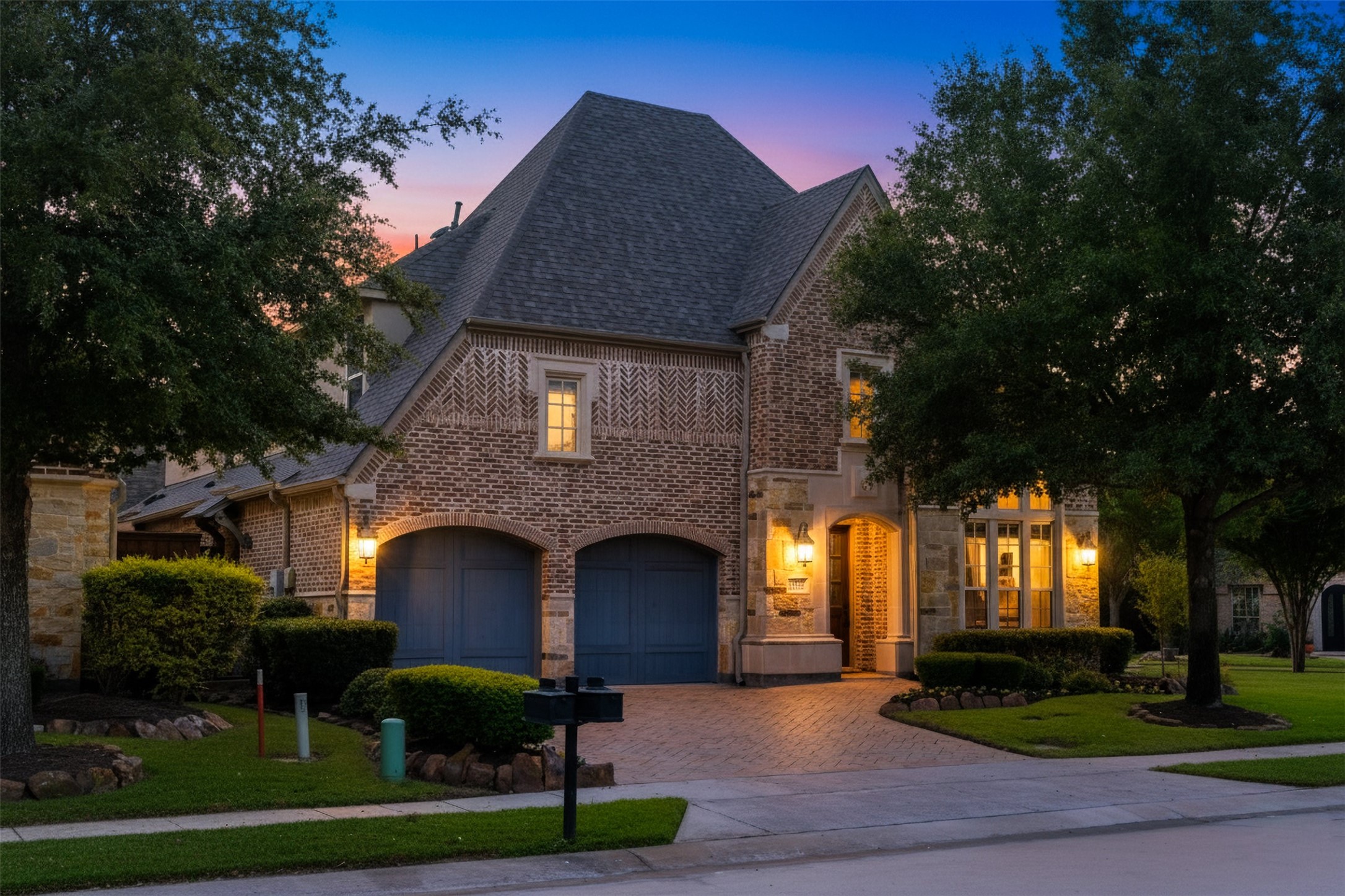 640 Clearwater Drive Irving TX 75039