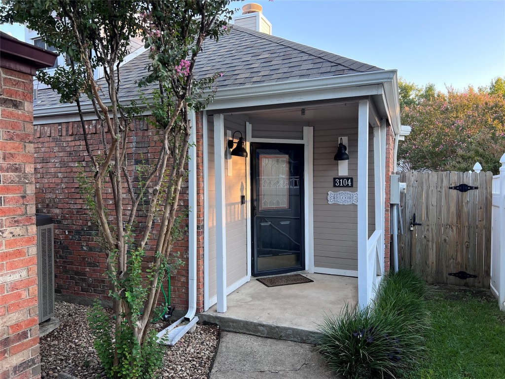 3104 Royal Gable Drive Dallas TX 75229