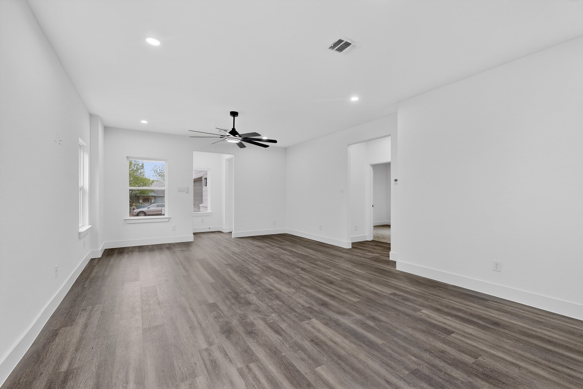 4225 Cardinal Drive Dallas TX 75216